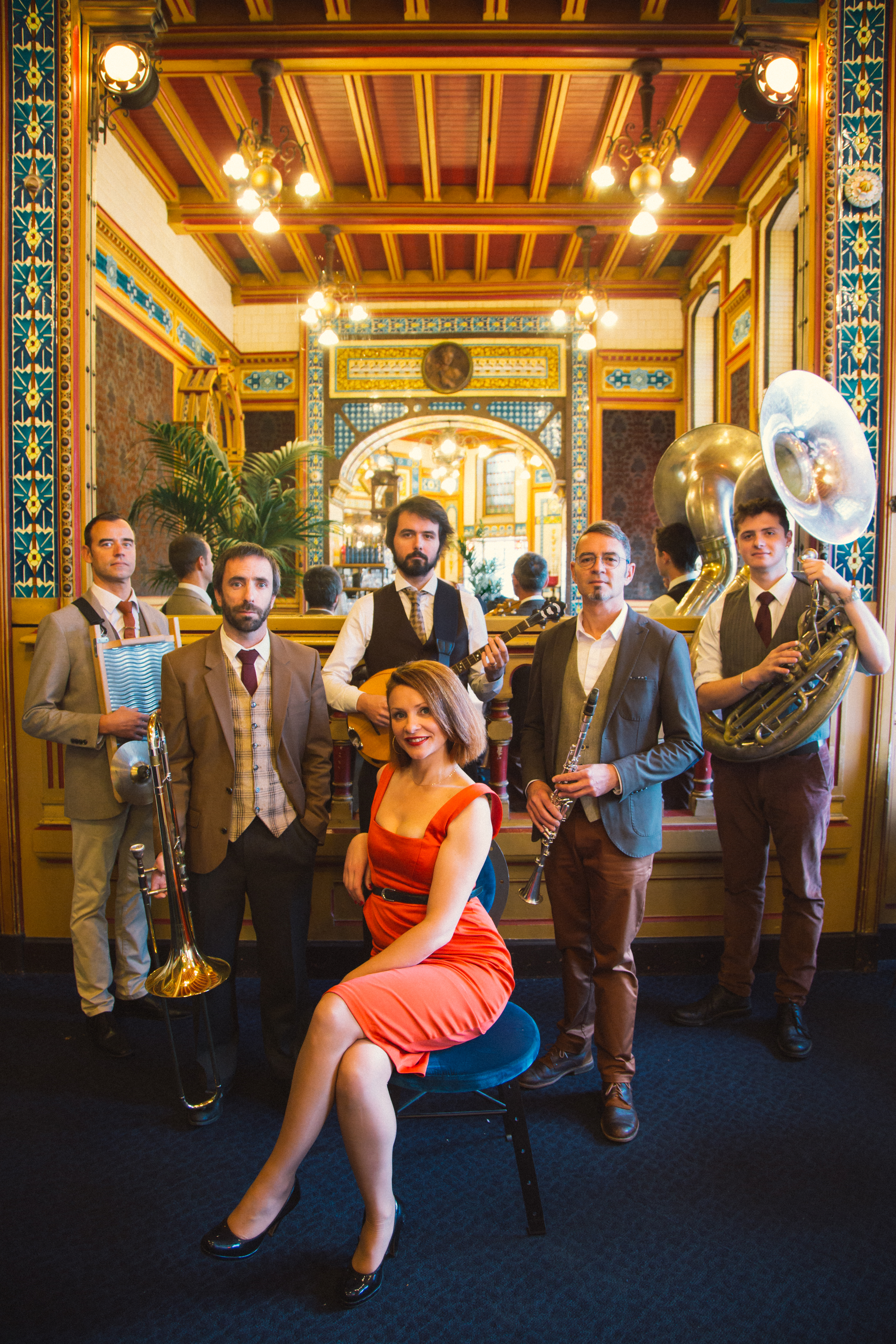 THE SASSY SWINGERS