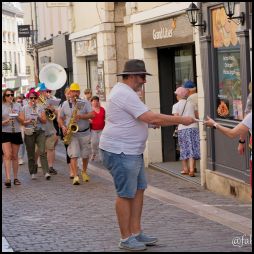 2026/06/27 DEAMBULATION AVEC L'ORCHESTRE D'HARMONIE DE CHARTRES